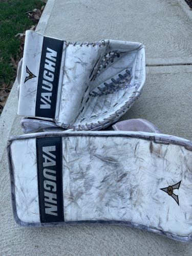 Used Regular Velocity V5 7465 Glove and Blocker