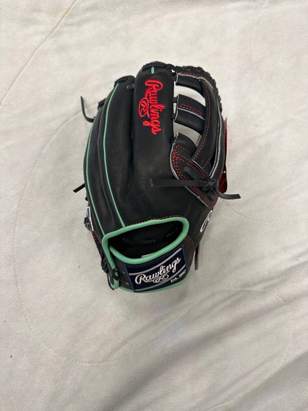 New Right Hand Throw 12" Heart of the Hide Baseball Glove