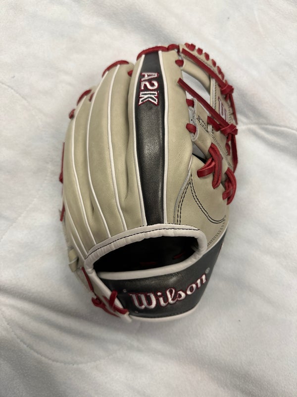 NWT Custom Wilson A2K 11.75 Baseball Glove - Dansby Swanson GOTM Clone