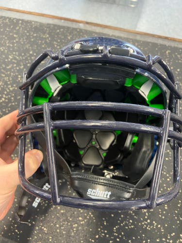 Large Schutt Vengeance A3 Helmet Navy