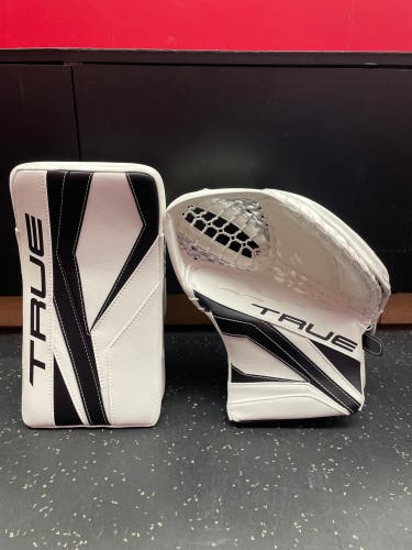True L12.2 Glove and Blocker Set