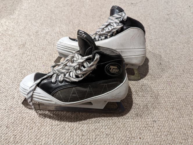 Used CCM Tacks 759 Senior Hockey Goalie Skates Regular Width Size 9 / 43 EUR