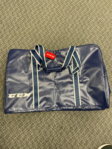 CCM 32” Navy/white Pro player bag