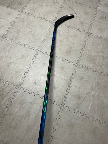 Used Good Condition Left Hand P92M Nexus Geo Hockey Stick