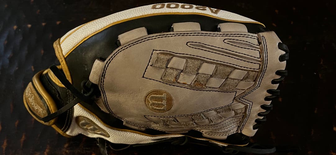 Wilson A2000 Softball Glove 12.5 V125 O/F