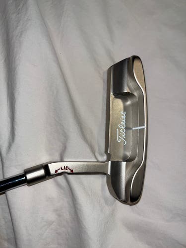 Used Blade 30" Pro Platinum Newport 2 Putter
