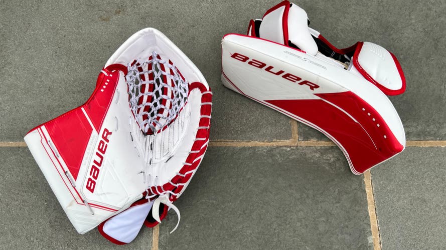 Like new Bauer Mach Senior Glove And Blocker Set