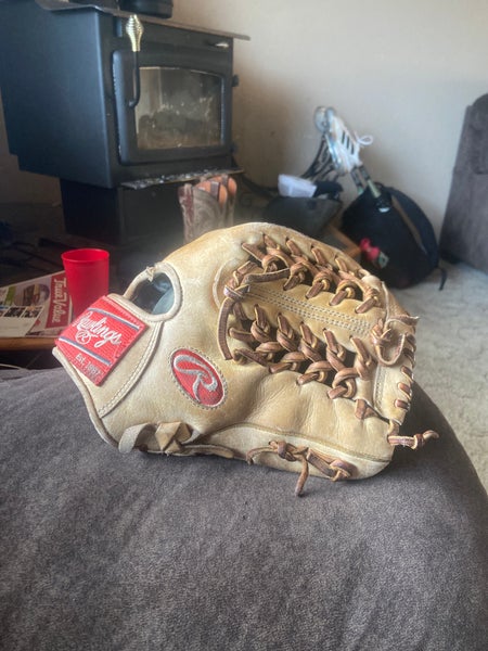 Pitcher's 11.5" Heart of the Hide Baseball Glove