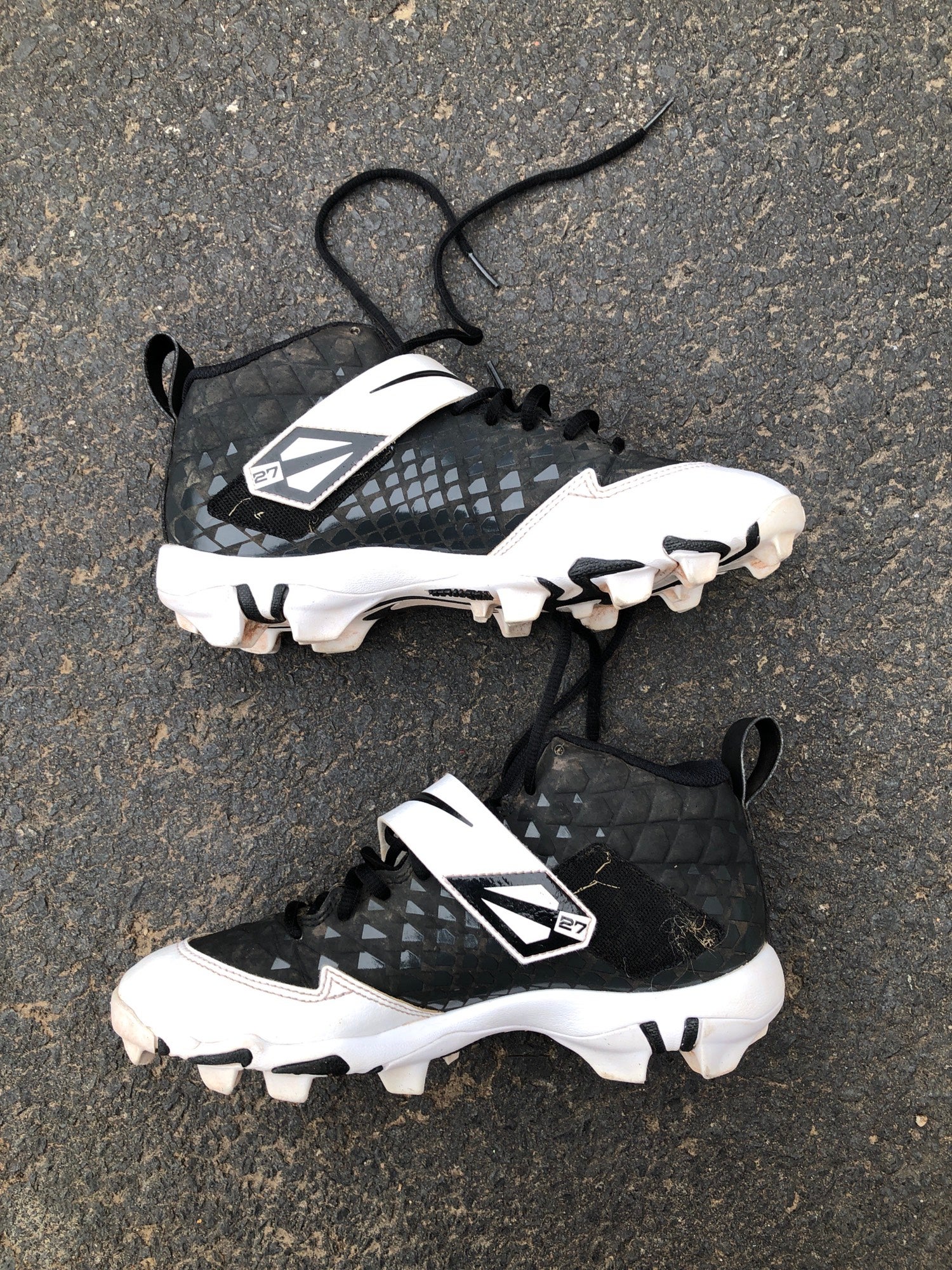 Nike, Shoes, Nike Fastflex Trout 27 Kids Cleats