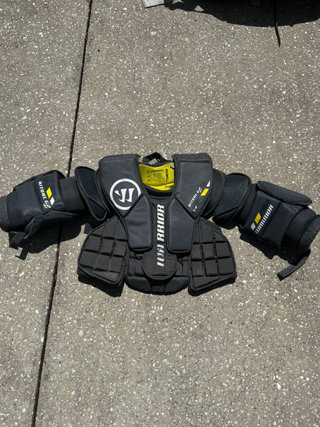 Used Small/Medium Warrior Ritual GT2 Goalie Chest Protector