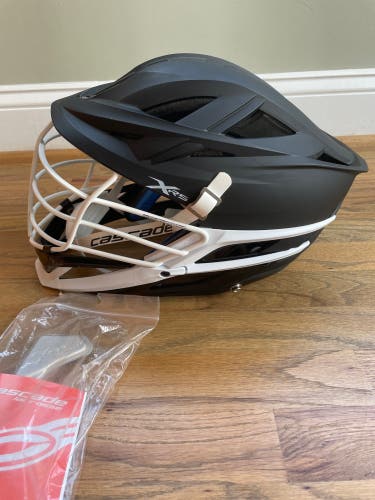 Brand New Matte Black Custom Cascade XRS Helmet