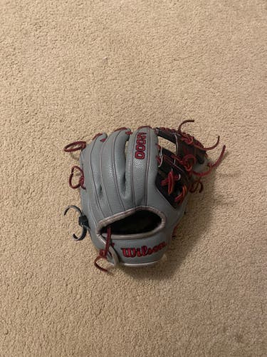 Infield 11.5" A2000 Baseball Glove