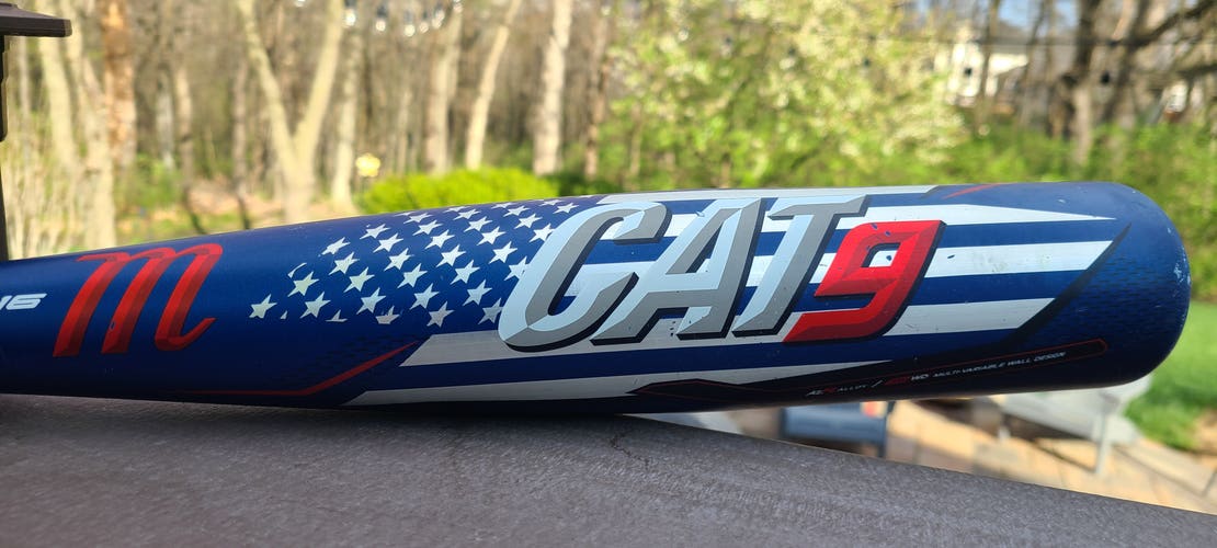 Marucci Cat 9 Alloy Bat (-10) 16 oz 26" *USSSA Certified / Clean*