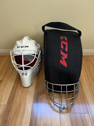 New CCM  Axis 1.9 Goalie Mask