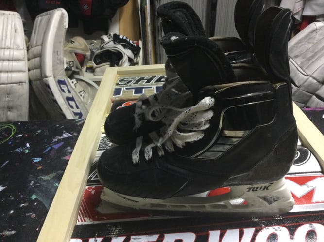 Senior Used True Pro Custom Hockey Skates Regular Width Pro Stock Size 8