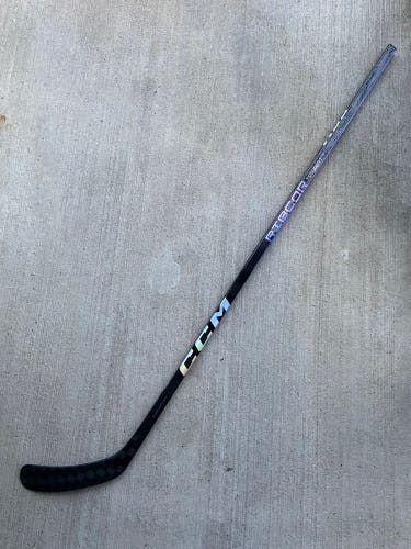 New Left Hand P29 Pro Stock RibCor Trigger 7 Pro Hockey Stick 70 Flex