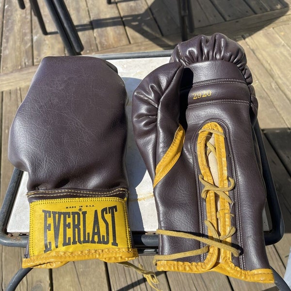 Vintage Everlast 2920 Boxing Gloves Brown Lace Up 10 Oz Rare