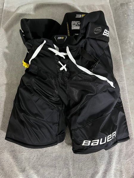 Senior Medium Bauer Supreme 3S Pro Hockey Pants