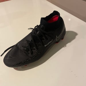 Black Men's Used Size 6.0 (Women's 7.0) Turf Cleats Nike Phantom GT2 Elite FG Cleats