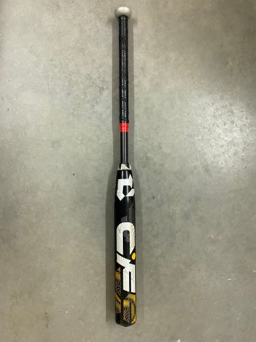 Used DeMarini (-10) 22 oz 32" CF Bat