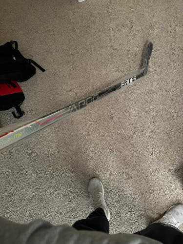 NEW Pro Stock Senior Left Hand P92 Pro Stock Vapor Hyperlite Hockey Stick