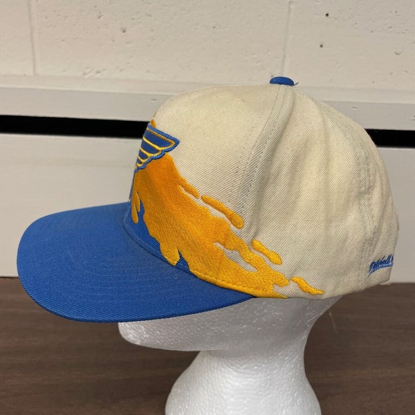 St Louis Blues Adult Snap Back Hat .Mitchell and Ness, New With Tags