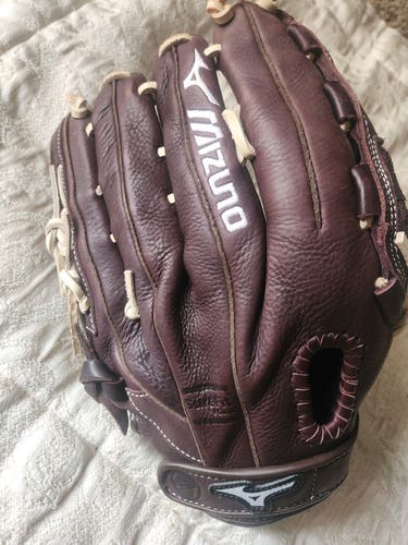 Mizuno Right Hand Throw GFN1300F2 Softball Glove 13" Excellent Condition