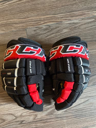 CCM 13" 4R Pro Gloves
