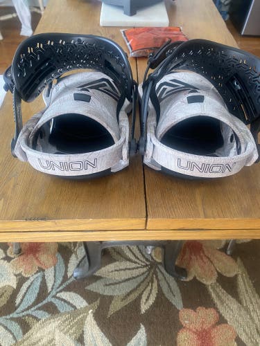 Men's Large Union All Mountain Atlas Snowboard Bindings