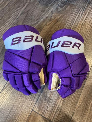 Bauer Vapor Pro Team (Mustangs)