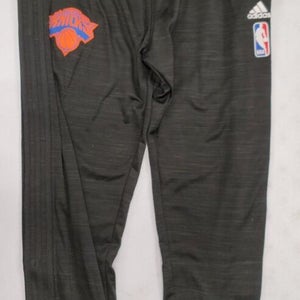 30406 Adidas KNICKS KEVIN SERAPHIN Game Used Authentic Warm Up Pants w/COA