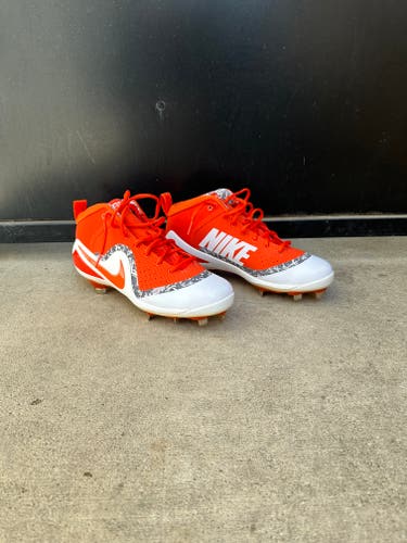 NIKE Force Zoom Trout 4 (sz 10.5)