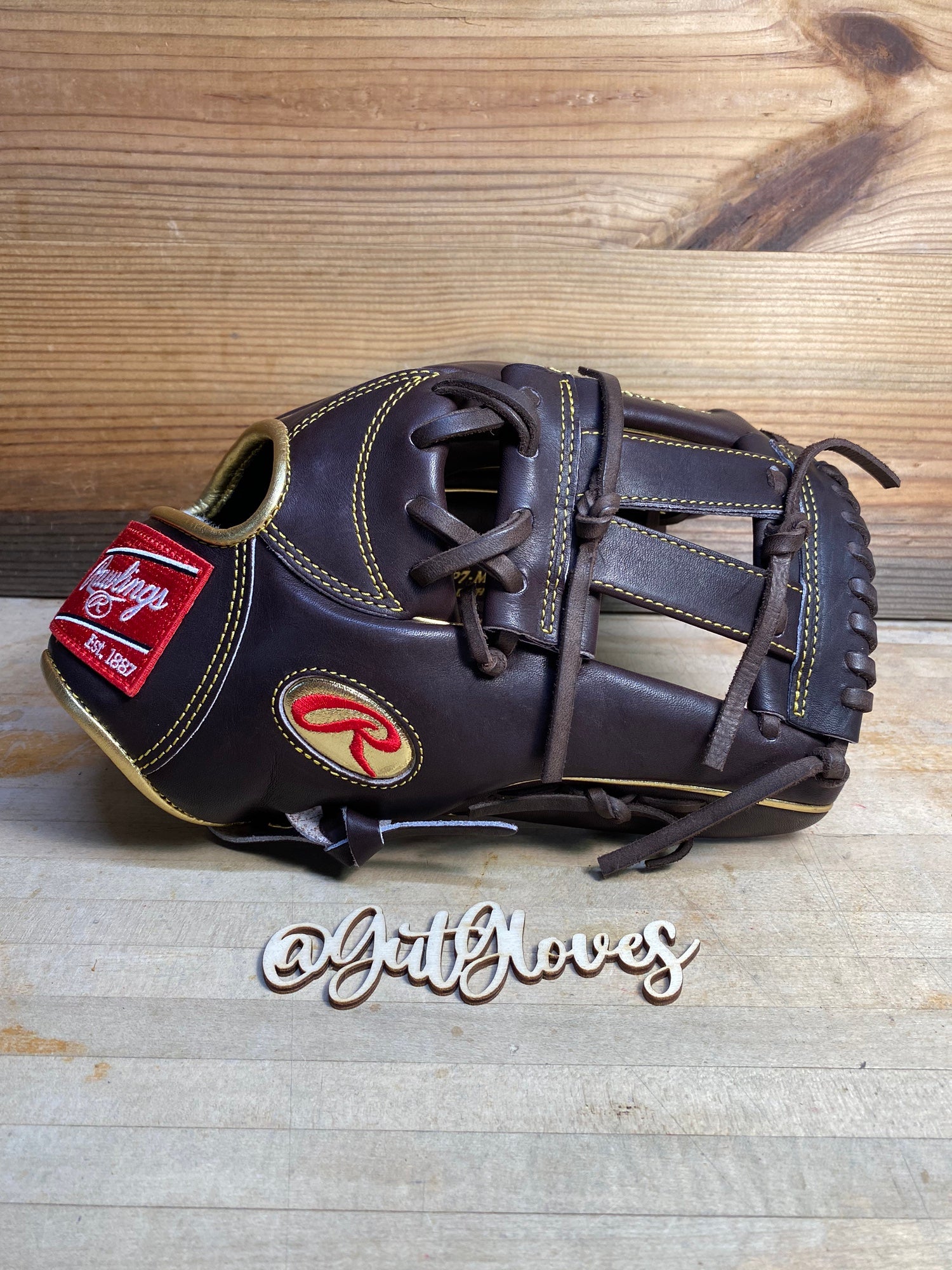 Gameday 57 Series Manny Machado Pro Preferred Glove