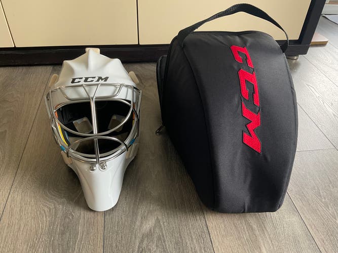 New - CCM Axis Pro Goalie Mask - Sz Medium