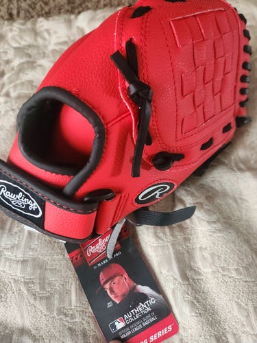 New Rawlings Right Hand Throw PL110S Baseball Glove 11" perfect for 4-9 age