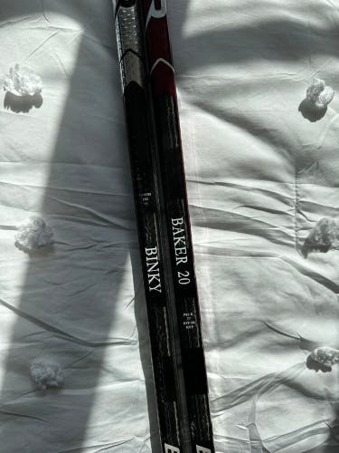 New Right Handed Pro Stock Vapor Hyperlite Hockey Stick