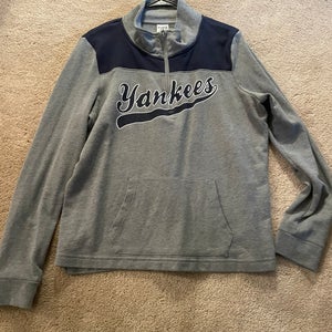 Yankees Pullover Great Condition