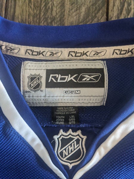 Vancouver Canucks hockey jersey, by CCM, XL - Albrecht Auction Service