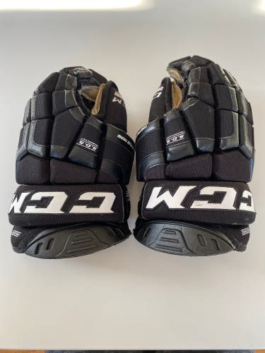 CCM CL500 Hockey Gloves
