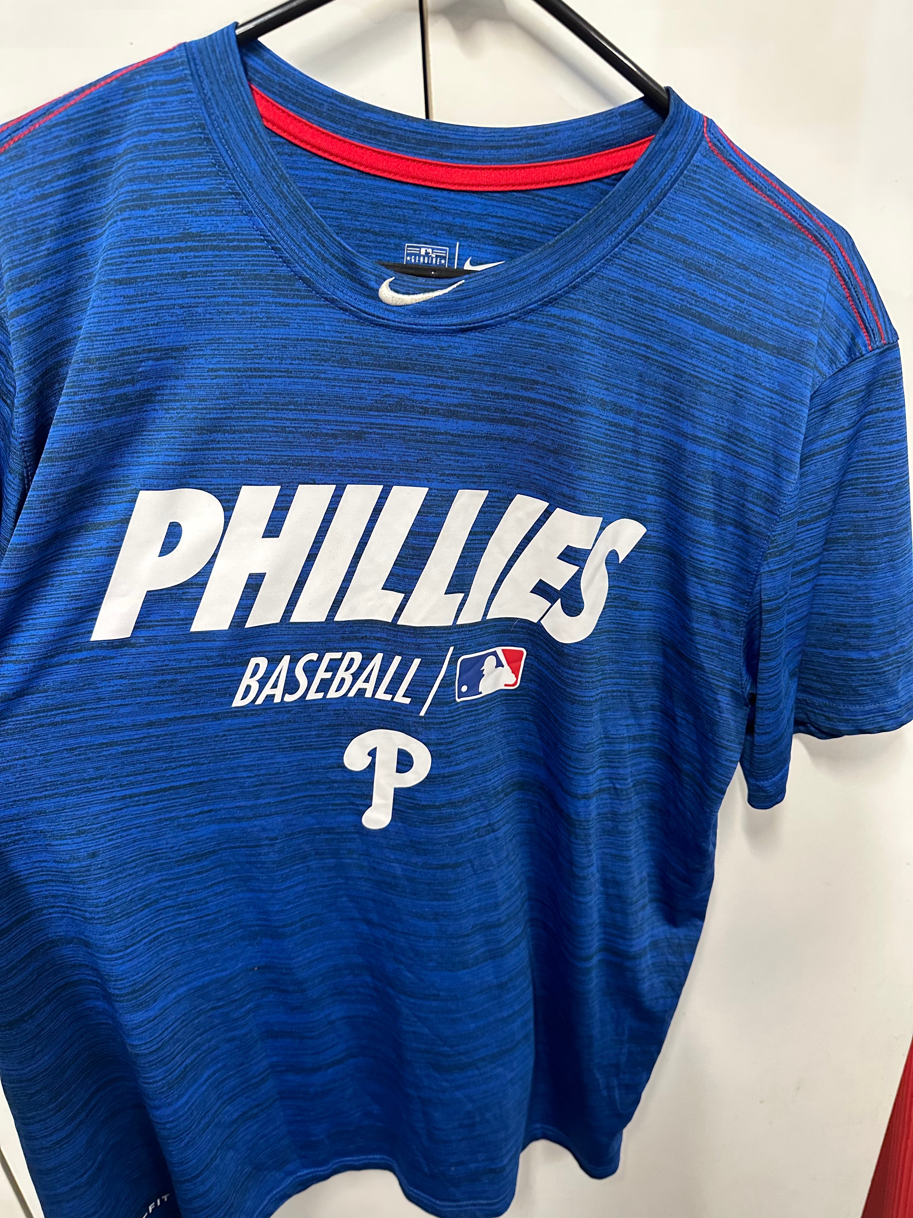 Women's Philadelphia Phillies Nike Red Team Issue T-Shirt