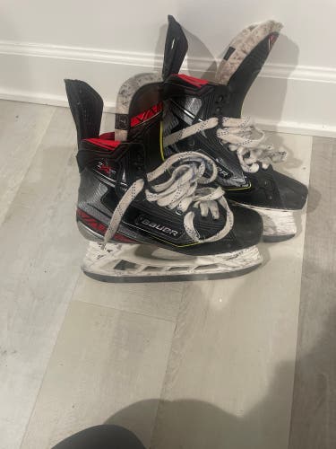 Used Bauer Regular Width Size 7 Vapor 2X Pro Hockey Skates
