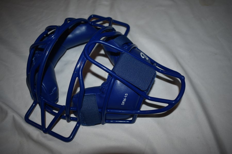 YOUTH CATCHER MASK-BRETT SPORTS