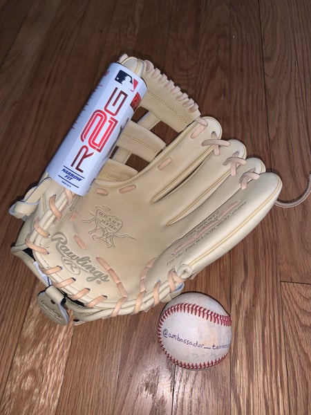 Rawlings Heart of The Hide R2G 12.25 Baseball Glove PRORKB17