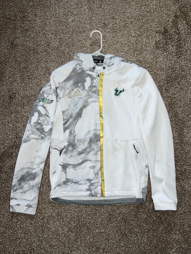 USF FOOTBALL TEAM ISSUED SPECIAL EDITION WINTER CAMO FULL ZIP HOODIE