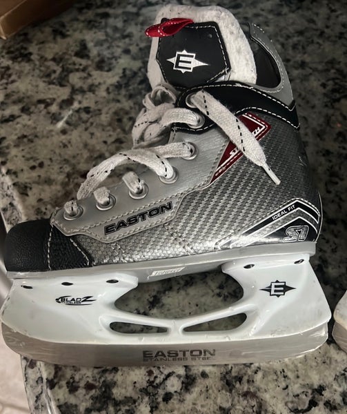 Easton Stealth S17 Black Ice Skates - Junior