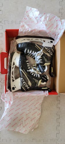 CCM Tacks AS-V Hockey Skates Regular Width Size 7 Senior Used