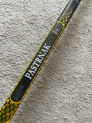 David Pastrnak Senior Right Handed P28 Pro Stock Hockey Stick