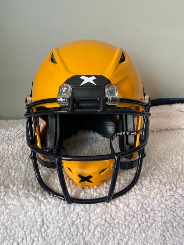 Used Medium Xenith Shadow xr Helmet