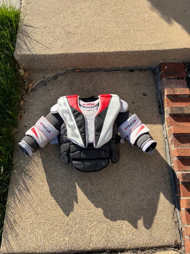 Used Medium CCM  Extreme Flex 5 Pro Goalie Chest Protector