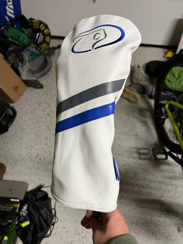 Men's Right Handed Regular Flex 10.5 Loft King SpeedZone Xtreme Driver